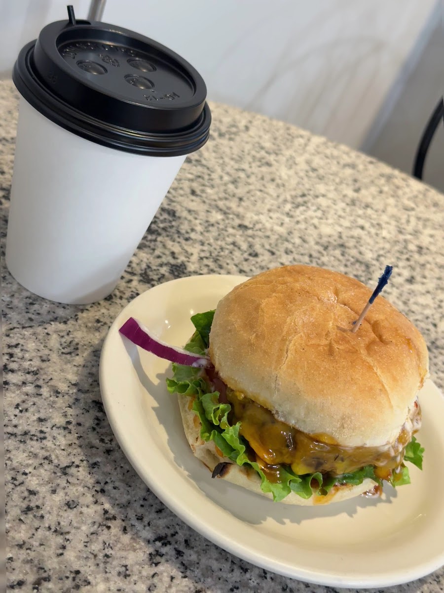 E Cafe At The Glenny Photos 2